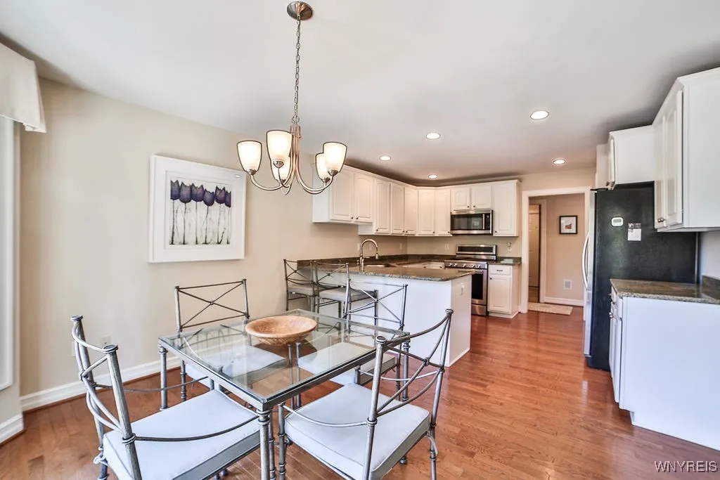1182 Majestic Woods Drive, Grand Island, New York, Grand Island, New York 14072, 3 Bedrooms Bedrooms, 8 Rooms Rooms,2 BathroomsBathrooms,Residential,For Sale,1182 Majestic Woods Drive, Grand Island, New York ,0,B1641303