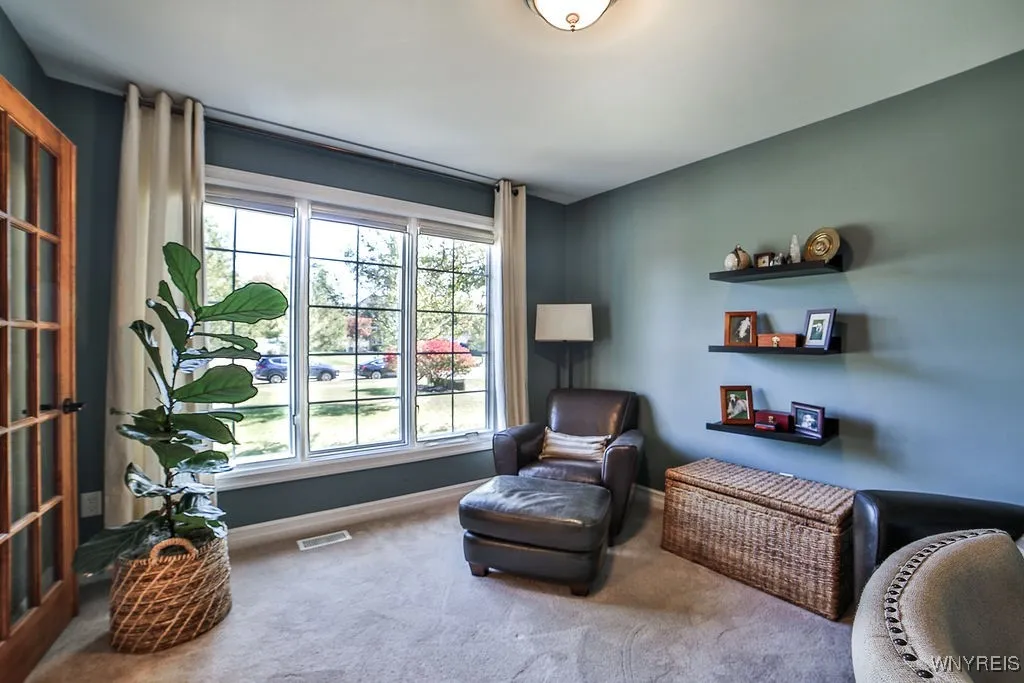1182 Majestic Woods Drive, Grand Island, New York, Grand Island, New York 14072, 3 Bedrooms Bedrooms, 8 Rooms Rooms,2 BathroomsBathrooms,Residential,For Sale,1182 Majestic Woods Drive, Grand Island, New York ,0,B1641303