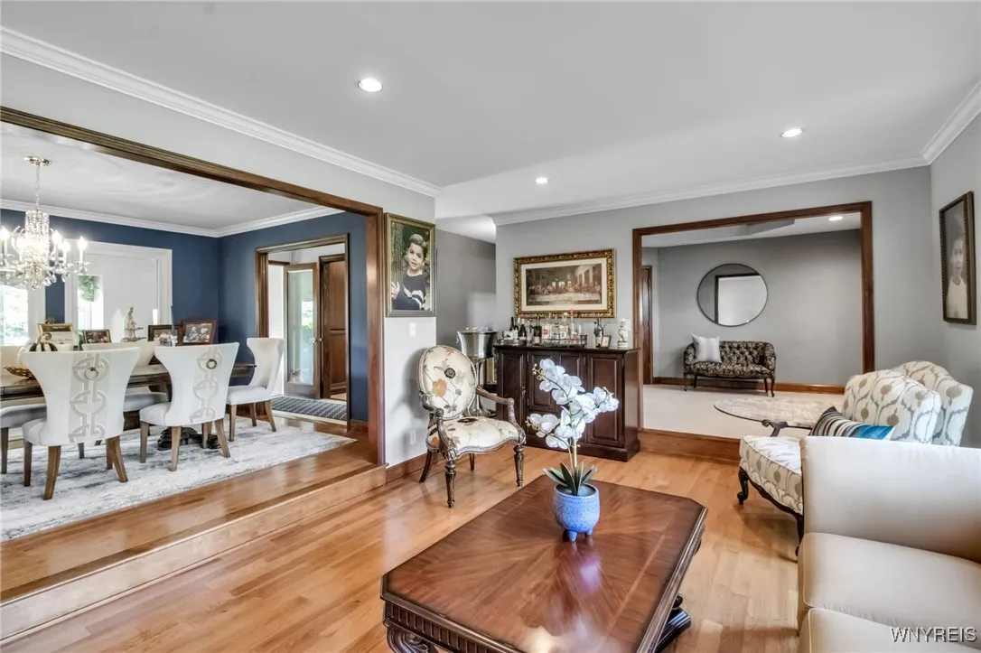 6150 Walnut Creek Court, Clarence, New York 14051, Clarence, New York 14051, 4 Bedrooms Bedrooms, 10 Rooms Rooms,2 BathroomsBathrooms,Residential,For Sale,6150 Walnut Creek Court, Clarence, New York 14051,0,B1642600