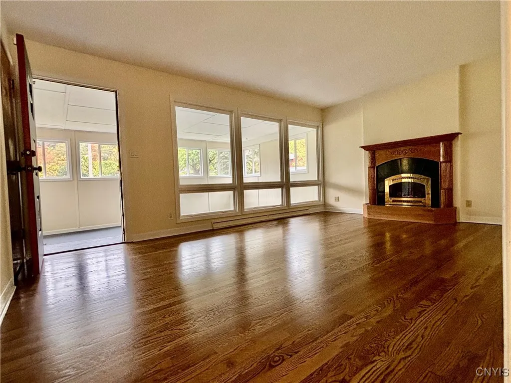 4439 Outlook Drive, Onondaga, New York 13215, Onondaga, New York 13215, 3 Bedrooms Bedrooms, 5 Rooms Rooms,1 BathroomBathrooms,Residential,For Sale,4439 Outlook Drive, Onondaga, New York 13215,0,S1641324