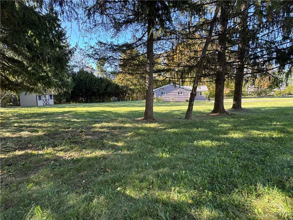 4439 Outlook Drive, Onondaga, New York 13215, Onondaga, New York 13215, 3 Bedrooms Bedrooms, 5 Rooms Rooms,1 BathroomBathrooms,Residential,For Sale,4439 Outlook Drive, Onondaga, New York 13215,0,S1641324