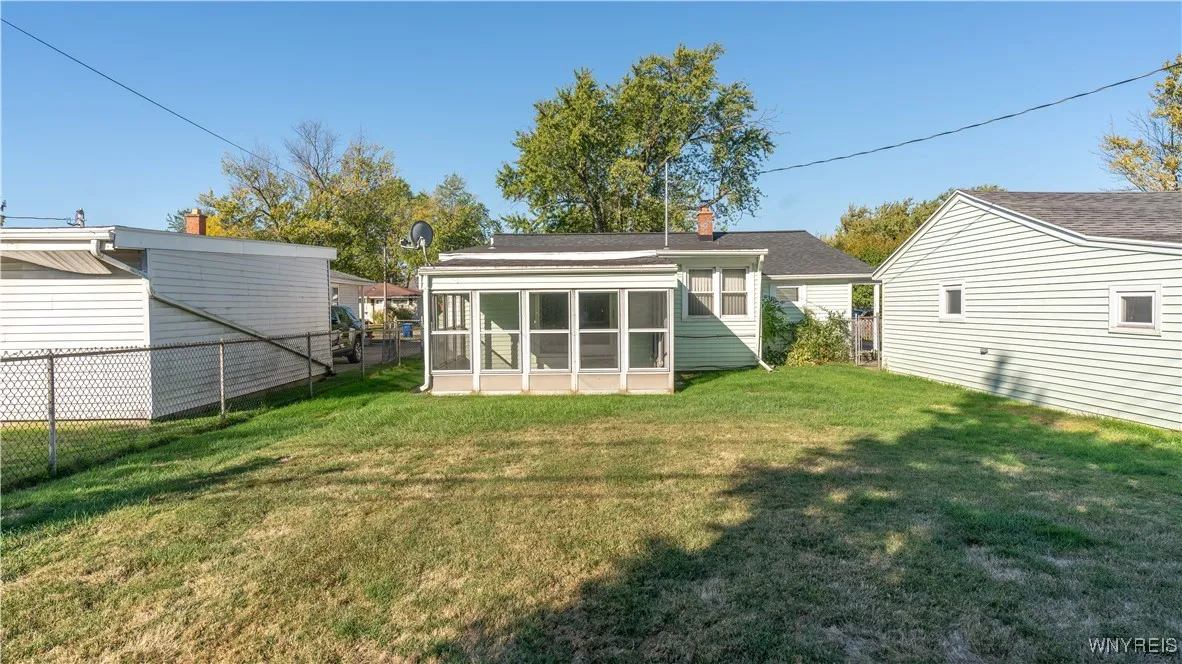 91 Meadow Lea Drive, Amherst, New York 14226, Amherst, New York 14226, 3 Bedrooms Bedrooms, 8 Rooms Rooms,1 BathroomBathrooms,Residential,For Sale,91 Meadow Lea Drive, Amherst, New York 14226,0,B1643427