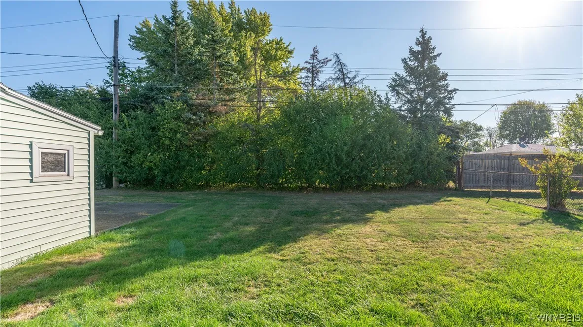 91 Meadow Lea Drive, Amherst, New York 14226, Amherst, New York 14226, 3 Bedrooms Bedrooms, 8 Rooms Rooms,1 BathroomBathrooms,Residential,For Sale,91 Meadow Lea Drive, Amherst, New York 14226,0,B1643427