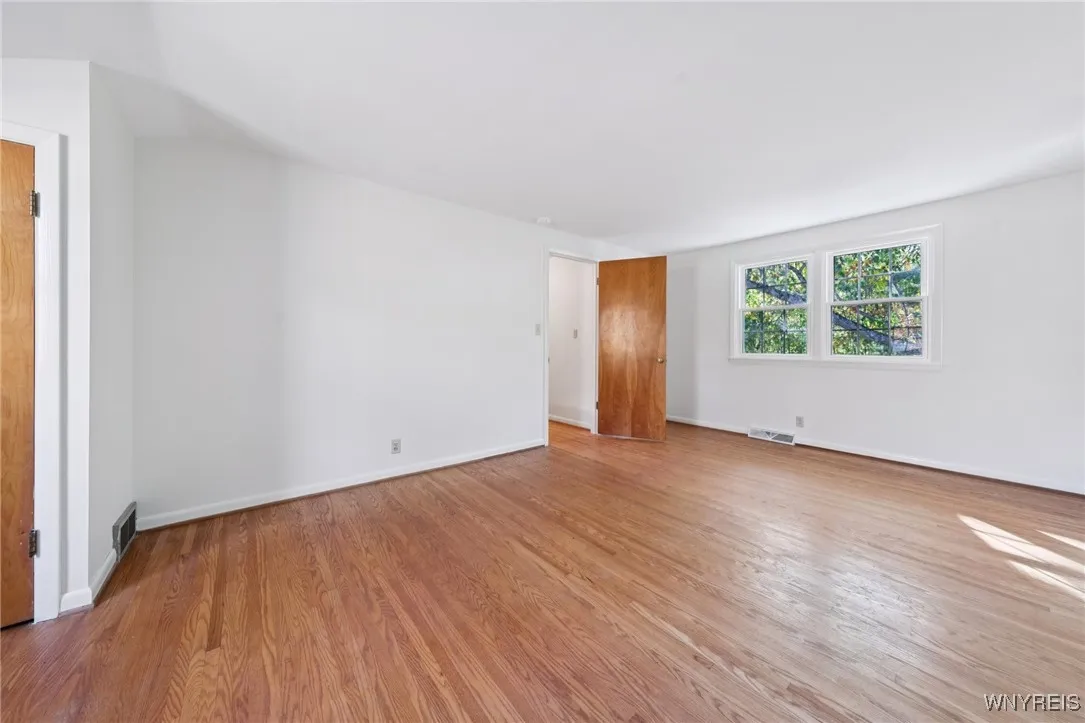 75 Brooklea Dr, Aurora, New York 14052, Aurora, New York 14052, 4 Bedrooms Bedrooms, 9 Rooms Rooms,2 BathroomsBathrooms,Residential,Closed,75 Brooklea Dr, Aurora, New York 14052,0,B1643130