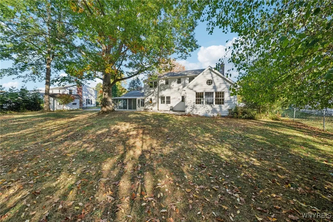 75 Brooklea Dr, Aurora, New York 14052, Aurora, New York 14052, 4 Bedrooms Bedrooms, 9 Rooms Rooms,2 BathroomsBathrooms,Residential,Closed,75 Brooklea Dr, Aurora, New York 14052,0,B1643130