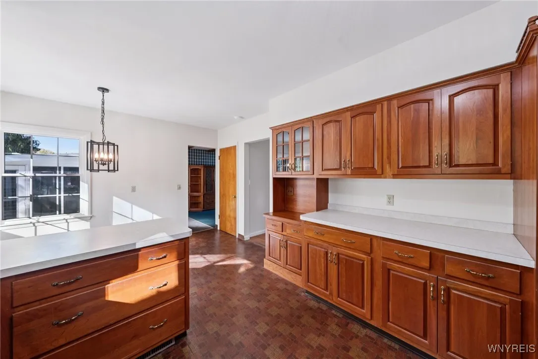 75 Brooklea Dr, Aurora, New York 14052, Aurora, New York 14052, 4 Bedrooms Bedrooms, 9 Rooms Rooms,2 BathroomsBathrooms,Residential,Closed,75 Brooklea Dr, Aurora, New York 14052,0,B1643130