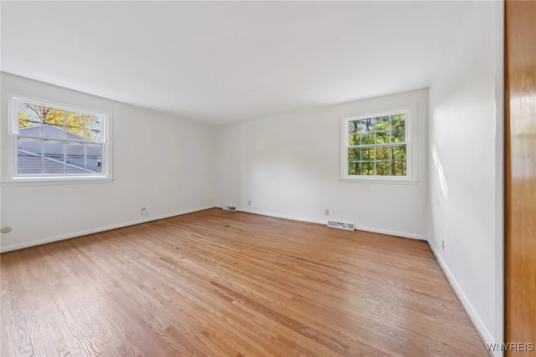 75 Brooklea Dr, Aurora, New York 14052, Aurora, New York 14052, 4 Bedrooms Bedrooms, 9 Rooms Rooms,2 BathroomsBathrooms,Residential,Closed,75 Brooklea Dr, Aurora, New York 14052,0,B1643130