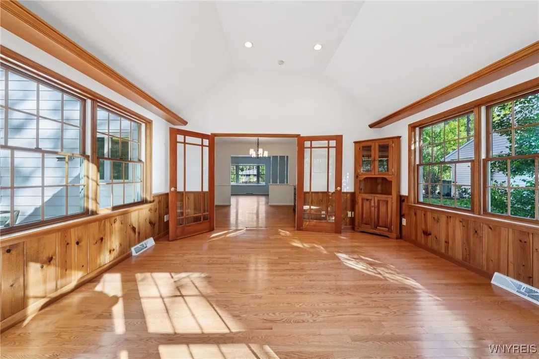 75 Brooklea Dr, Aurora, New York 14052, Aurora, New York 14052, 4 Bedrooms Bedrooms, 9 Rooms Rooms,2 BathroomsBathrooms,Residential,Closed,75 Brooklea Dr, Aurora, New York 14052,0,B1643130