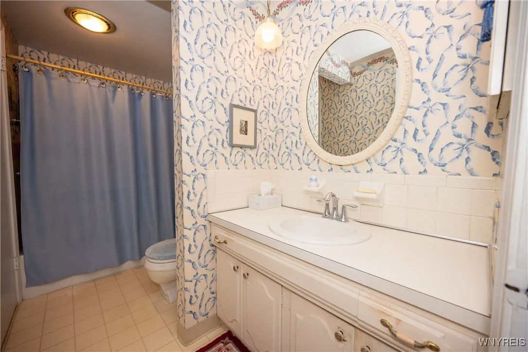 50 Hamlin H, Amherst, New York 14221, Amherst, New York 14221, 2 Bedrooms Bedrooms, 7 Rooms Rooms,1 BathroomBathrooms,Residential,For Sale,50 Hamlin H, Amherst, New York 14221,0,B1642572