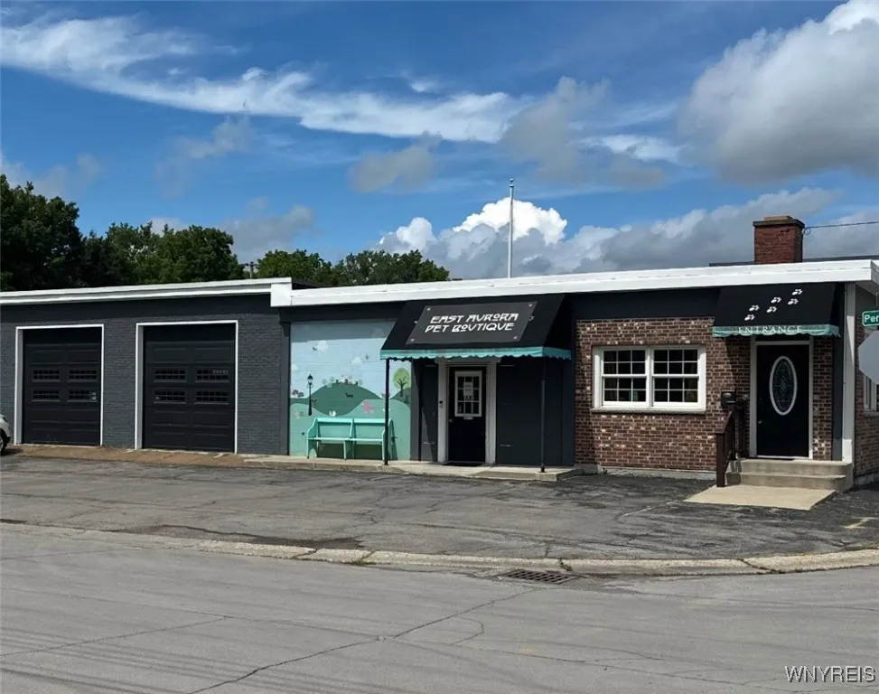 660 Persons Street, Aurora, New York 14052, Aurora, New York 14052, ,Commercial Lease,Closed,660 Persons Street, Aurora, New York 14052,0,B1643449