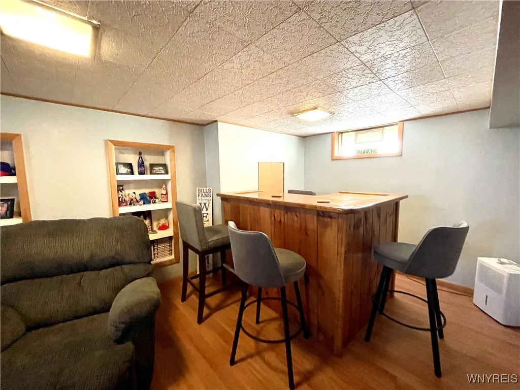 205 Covington Drive, West Seneca, New York 14220, West Seneca, New York 14220, 3 Bedrooms Bedrooms, 9 Rooms Rooms,1 BathroomBathrooms,Residential,For Sale,205 Covington Drive, West Seneca, New York 14220,0,B1642897