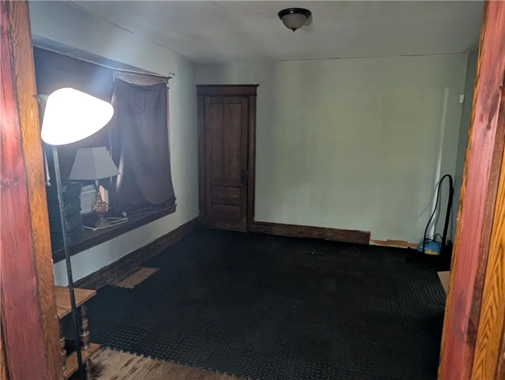 184 Remington Street, Rochester, New York 14621, Rochester, New York 14621, 4 Bedrooms Bedrooms, 10 Rooms Rooms,2 BathroomsBathrooms,Residential,For Sale,184 Remington Street, Rochester, New York 14621,0,R1642875