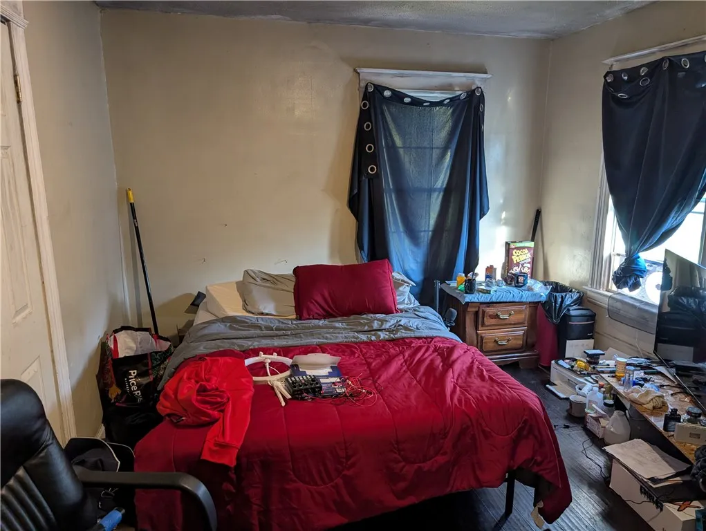 184 Remington Street, Rochester, New York 14621, Rochester, New York 14621, 4 Bedrooms Bedrooms, 10 Rooms Rooms,2 BathroomsBathrooms,Residential,For Sale,184 Remington Street, Rochester, New York 14621,0,R1642875