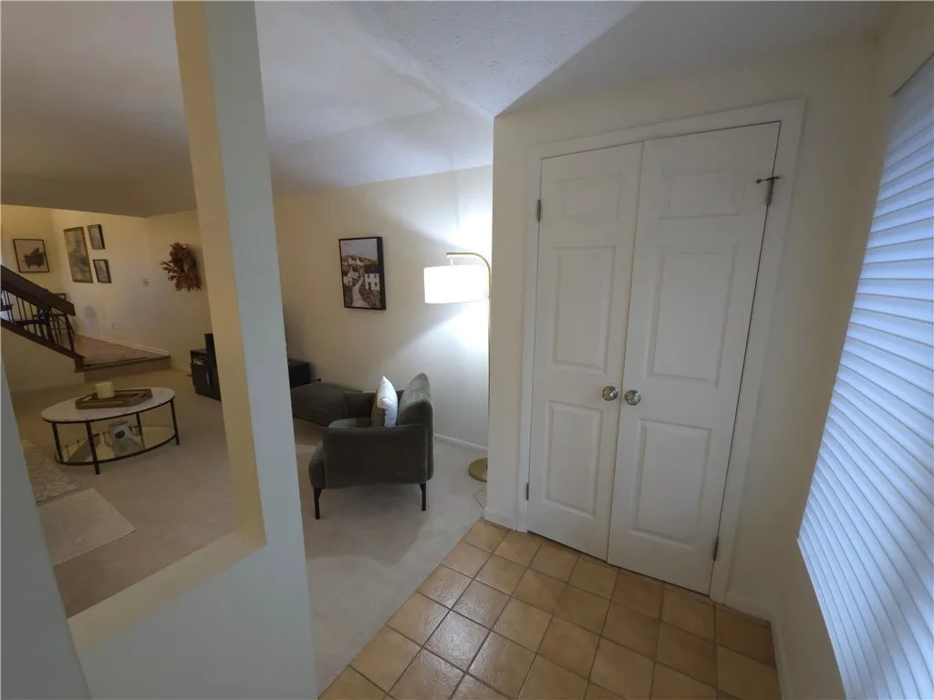 26 Treetop Drive, Perinton, New York 14450, Perinton, New York 14450, 2 Bedrooms Bedrooms, 5 Rooms Rooms,1 BathroomBathrooms,Residential Lease,For Rent,26 Treetop Drive, Perinton, New York 14450,0,R1641927
