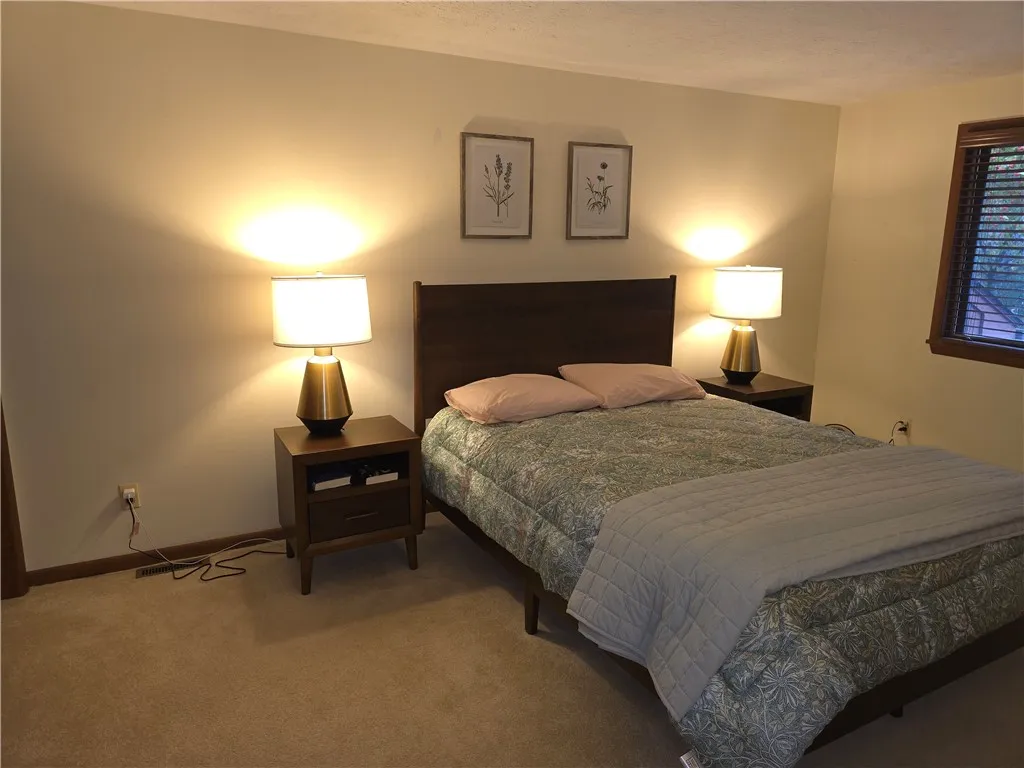 26 Treetop Drive, Perinton, New York 14450, Perinton, New York 14450, 2 Bedrooms Bedrooms, 5 Rooms Rooms,1 BathroomBathrooms,Residential Lease,For Rent,26 Treetop Drive, Perinton, New York 14450,0,R1641927