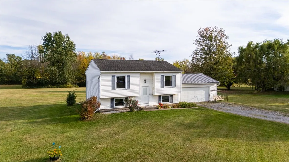4325 Lakeville Groveland Road, Geneseo, New York 1, Geneseo, New York 14454, 4 Bedrooms Bedrooms, 6 Rooms Rooms,1 BathroomBathrooms,Residential,For Sale,4325 Lakeville Groveland Road, Geneseo, New York 1,0,R1642367