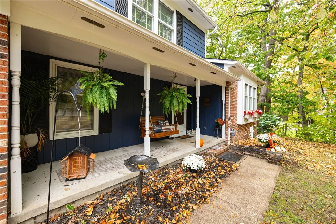 215 Straub Road, Greece, New York 14626, Greece, New York 14626, 4 Bedrooms Bedrooms, 8 Rooms Rooms,1 BathroomBathrooms,Residential,For Sale,215 Straub Road, Greece, New York 14626,0,R1642912