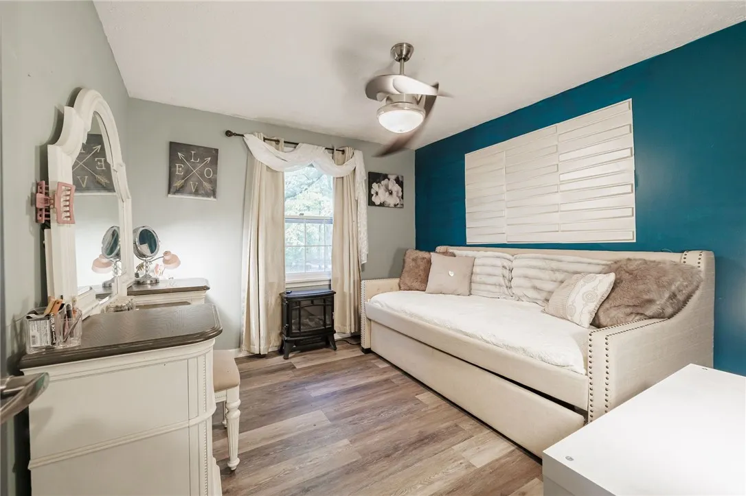 215 Straub Road, Greece, New York 14626, Greece, New York 14626, 4 Bedrooms Bedrooms, 8 Rooms Rooms,1 BathroomBathrooms,Residential,For Sale,215 Straub Road, Greece, New York 14626,0,R1642912