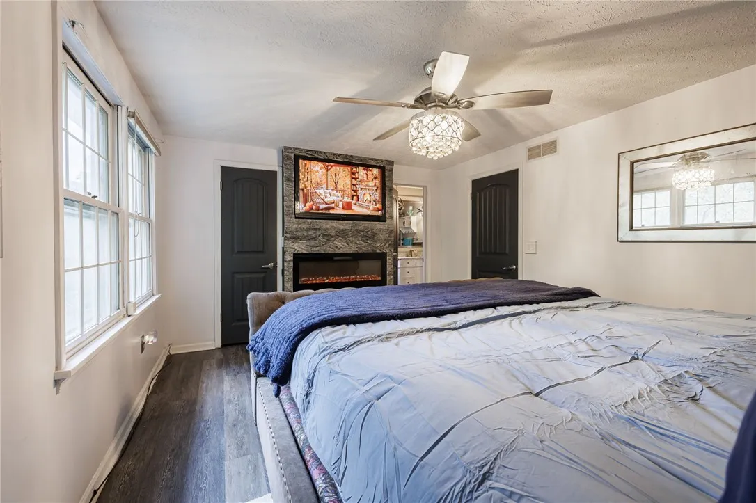 215 Straub Road, Greece, New York 14626, Greece, New York 14626, 4 Bedrooms Bedrooms, 8 Rooms Rooms,1 BathroomBathrooms,Residential,For Sale,215 Straub Road, Greece, New York 14626,0,R1642912