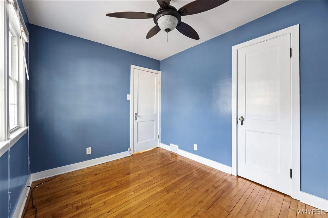 412 Hamilton Boulevard, Tonawanda, New York 14217, Tonawanda, New York 14217, 3 Bedrooms Bedrooms, 6 Rooms Rooms,1 BathroomBathrooms,Residential,For Sale,412 Hamilton Boulevard, Tonawanda, New York 14217,0,B1643148