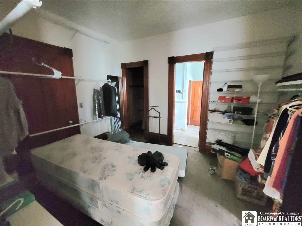 52 Lakeview Avenue, Jamestown, New York 14701, Jamestown, New York 14701, 5 Bedrooms Bedrooms, 12 Rooms Rooms,1 BathroomBathrooms,Residential,For Sale,52 Lakeview Avenue, Jamestown, New York 14701,0,R1643249