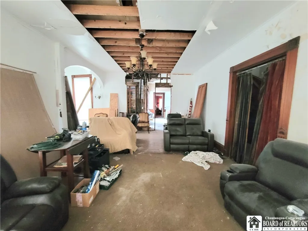 52 Lakeview Avenue, Jamestown, New York 14701, Jamestown, New York 14701, 5 Bedrooms Bedrooms, 12 Rooms Rooms,1 BathroomBathrooms,Residential,For Sale,52 Lakeview Avenue, Jamestown, New York 14701,0,R1643249