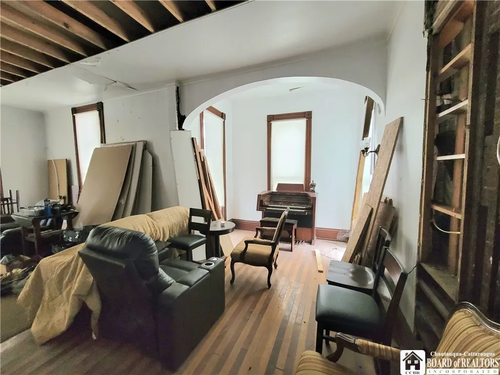 52 Lakeview Avenue, Jamestown, New York 14701, Jamestown, New York 14701, 5 Bedrooms Bedrooms, 12 Rooms Rooms,1 BathroomBathrooms,Residential,For Sale,52 Lakeview Avenue, Jamestown, New York 14701,0,R1643249