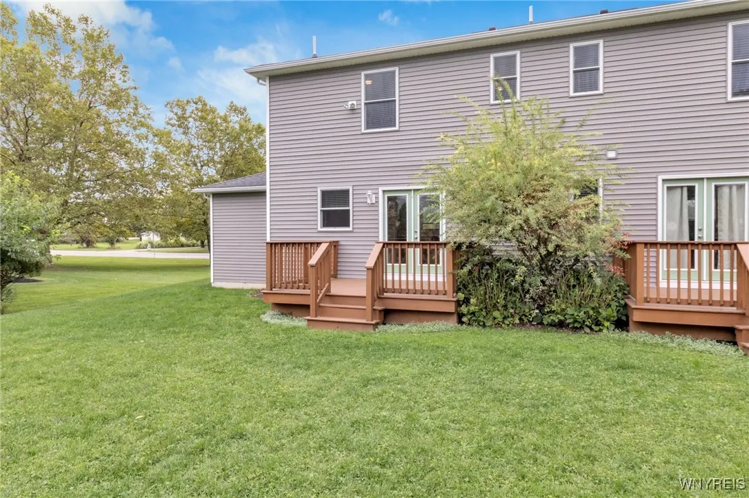 940 Reserve Road, West Seneca, New York 14224, West Seneca, New York 14224, 3 Bedrooms Bedrooms, 5 Rooms Rooms,1 BathroomBathrooms,Residential Lease,For Rent,940 Reserve Road, West Seneca, New York 14224,0,B1640682
