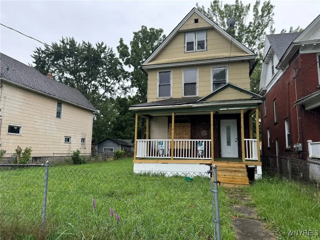 1867 Pierce Avenue, Niagara Falls, New York 14301, Niagara Falls, New York 14301, 7 Bedrooms Bedrooms, 10 Rooms Rooms,2 BathroomsBathrooms,Residential,For Sale,1867 Pierce Avenue, Niagara Falls, New York 14301,0,B1638667