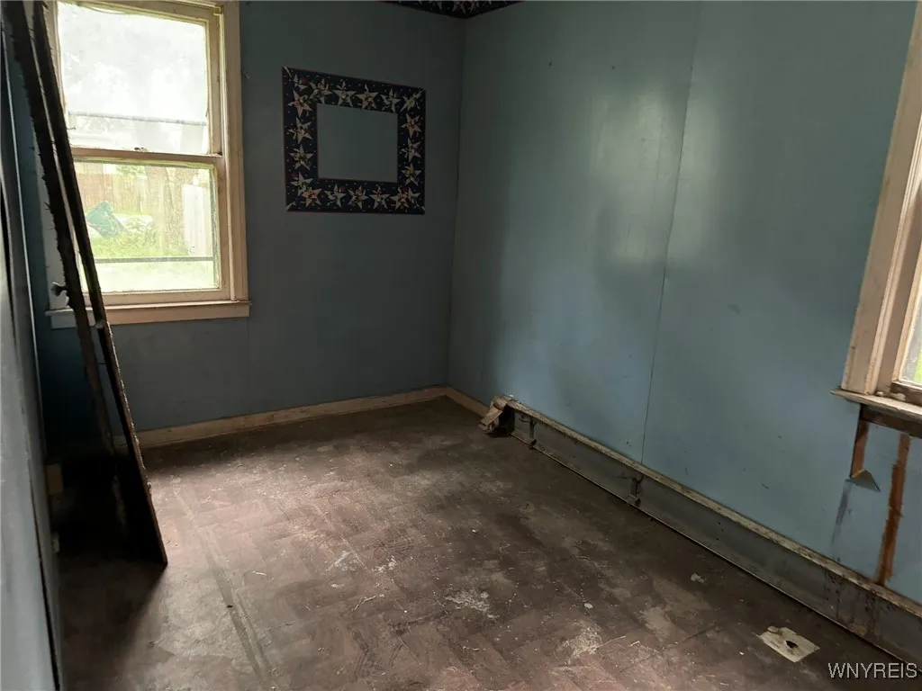 1867 Pierce Avenue, Niagara Falls, New York 14301, Niagara Falls, New York 14301, 7 Bedrooms Bedrooms, 10 Rooms Rooms,2 BathroomsBathrooms,Residential,For Sale,1867 Pierce Avenue, Niagara Falls, New York 14301,0,B1638667