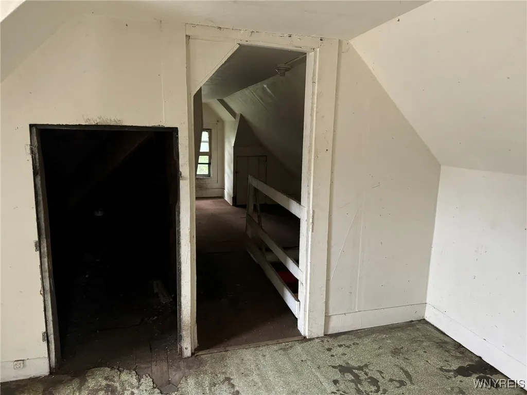 1867 Pierce Avenue, Niagara Falls, New York 14301, Niagara Falls, New York 14301, 7 Bedrooms Bedrooms, 10 Rooms Rooms,2 BathroomsBathrooms,Residential,For Sale,1867 Pierce Avenue, Niagara Falls, New York 14301,0,B1638667