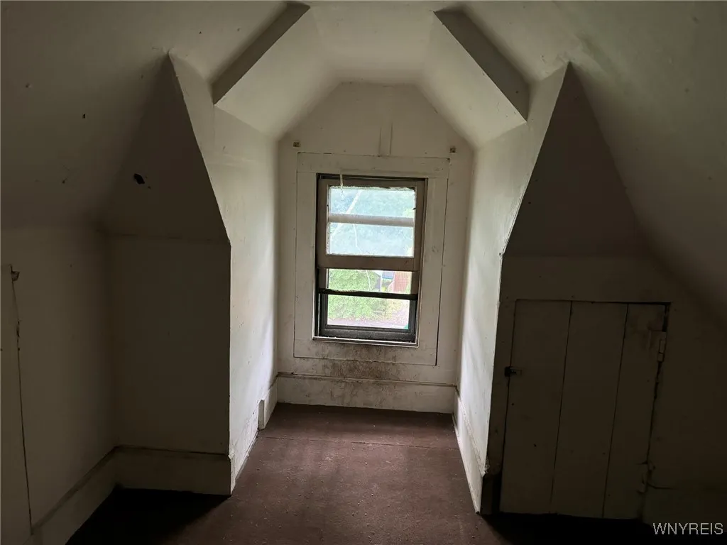 1867 Pierce Avenue, Niagara Falls, New York 14301, Niagara Falls, New York 14301, 7 Bedrooms Bedrooms, 10 Rooms Rooms,2 BathroomsBathrooms,Residential,For Sale,1867 Pierce Avenue, Niagara Falls, New York 14301,0,B1638667
