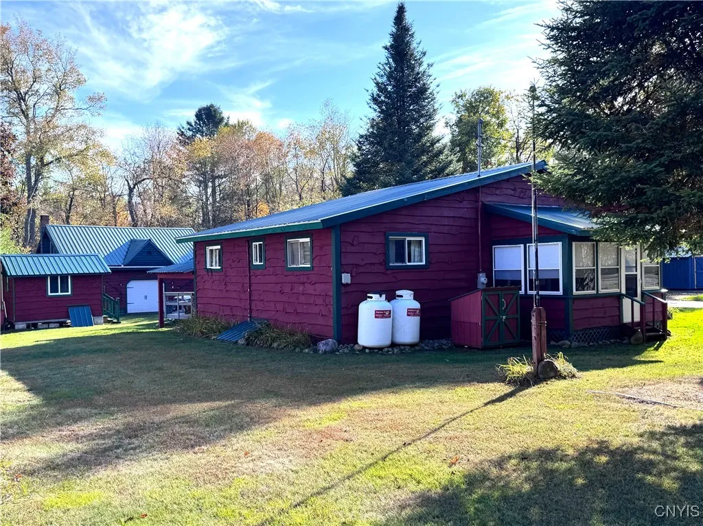 103 Haskell Lane, Ohio, New York 13324, Ohio, New York 13324, 2 Bedrooms Bedrooms, 7 Rooms Rooms,1 BathroomBathrooms,Residential,For Sale,103 Haskell Lane, Ohio, New York 13324,0,S1643178