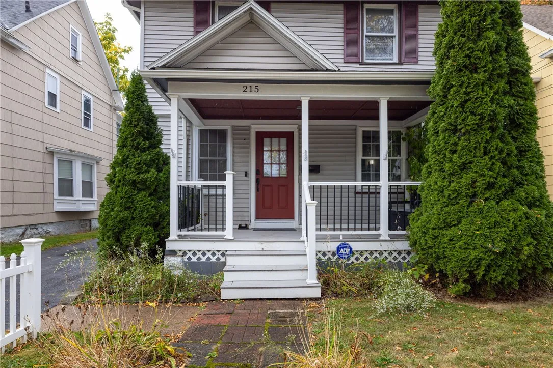 215 Lincoln Avenue, Rochester, New York 14611, Rochester, New York 14611, 4 Bedrooms Bedrooms, 9 Rooms Rooms,3 BathroomsBathrooms,Residential,For Sale,215 Lincoln Avenue, Rochester, New York 14611,0,R1642830