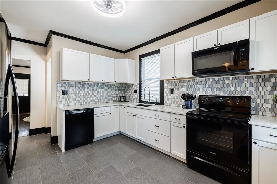 brand new kitchen with granite counter tops