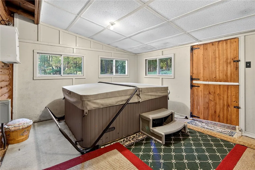 297 Creek Rd, Lansing, New York 13092, Lansing, New York 13092, 2 Bedrooms Bedrooms, 5 Rooms Rooms,1 BathroomBathrooms,Residential,For Sale,297 Creek Rd, Lansing, New York 13092,0,R1640709