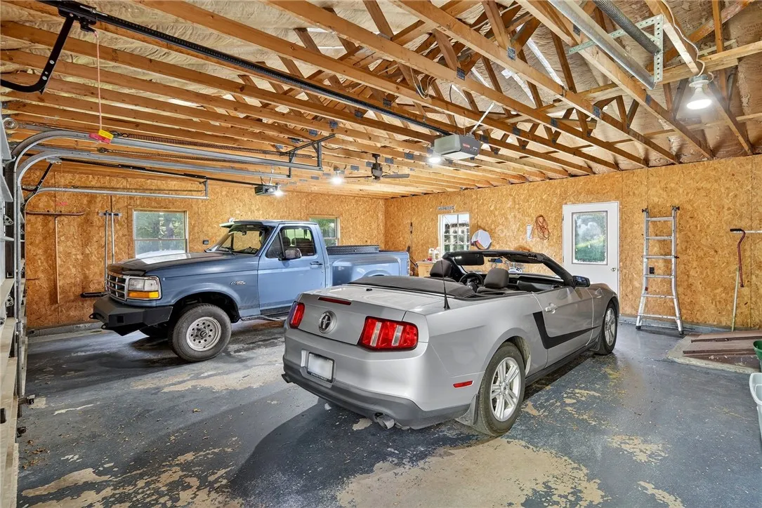 297 Creek Rd, Lansing, New York 13092, Lansing, New York 13092, 2 Bedrooms Bedrooms, 5 Rooms Rooms,1 BathroomBathrooms,Residential,For Sale,297 Creek Rd, Lansing, New York 13092,0,R1640709