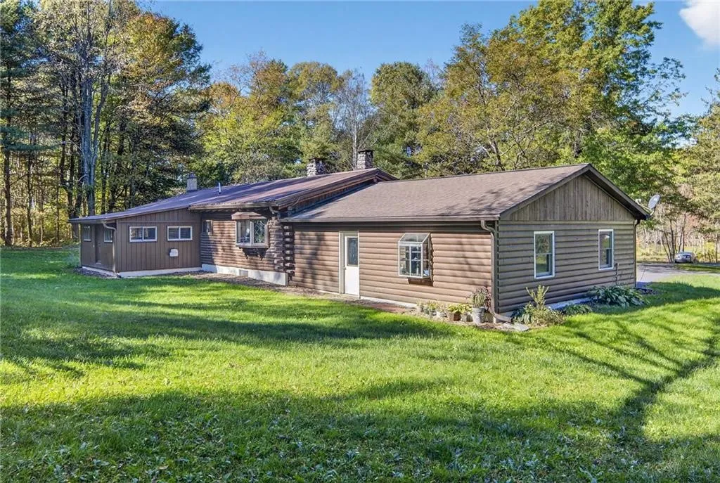 297 Creek Rd, Lansing, New York 13092, Lansing, New York 13092, 2 Bedrooms Bedrooms, 5 Rooms Rooms,1 BathroomBathrooms,Residential,For Sale,297 Creek Rd, Lansing, New York 13092,0,R1643332