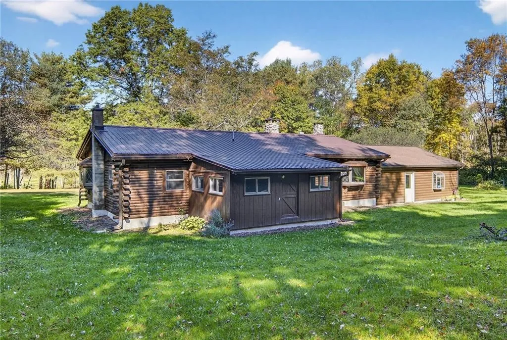 297 Creek Rd, Lansing, New York 13092, Lansing, New York 13092, 2 Bedrooms Bedrooms, 5 Rooms Rooms,1 BathroomBathrooms,Residential,For Sale,297 Creek Rd, Lansing, New York 13092,0,R1643332