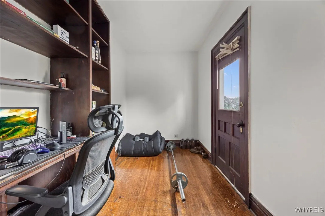 637 West Delavan Avenue S, Buffalo, New York 14222, Buffalo, New York 14222, 6 Bedrooms Bedrooms, ,2 BathroomsBathrooms,Residential,For Sale,637 West Delavan Avenue S, Buffalo, New York 14222,0,B1641227