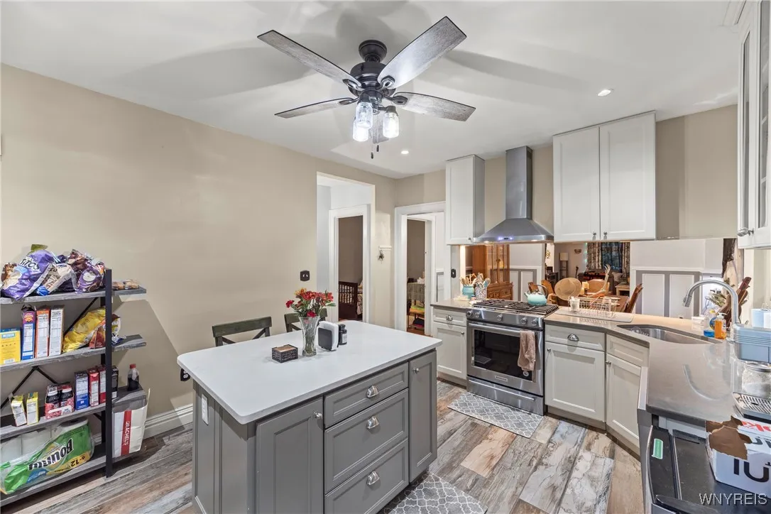 637 West Delavan Avenue S, Buffalo, New York 14222, Buffalo, New York 14222, 6 Bedrooms Bedrooms, ,2 BathroomsBathrooms,Residential,For Sale,637 West Delavan Avenue S, Buffalo, New York 14222,0,B1641227
