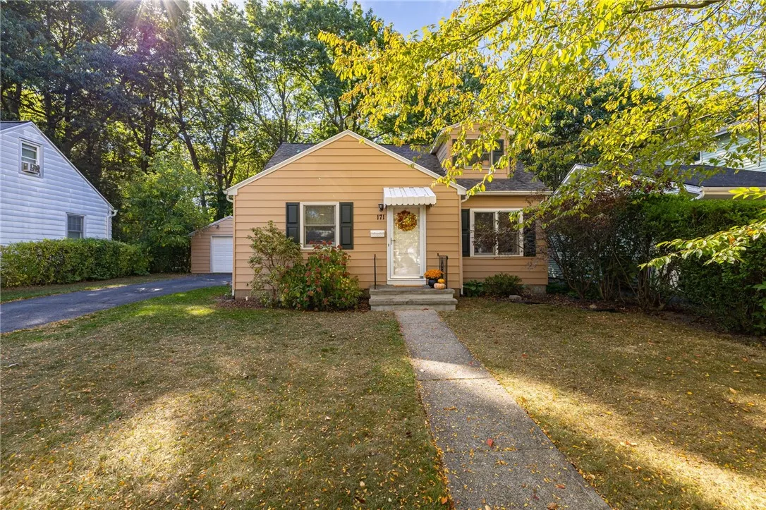 171 Burley Road, Rochester, New York 14612, Rochester, New York 14612, 3 Bedrooms Bedrooms, 7 Rooms Rooms,2 BathroomsBathrooms,Residential,Closed,171 Burley Road, Rochester, New York 14612,0,R1643147