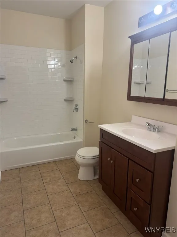 Upper Bathroom