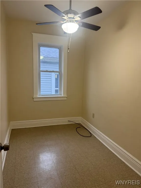 Upper Other room, possible den,office, guest room