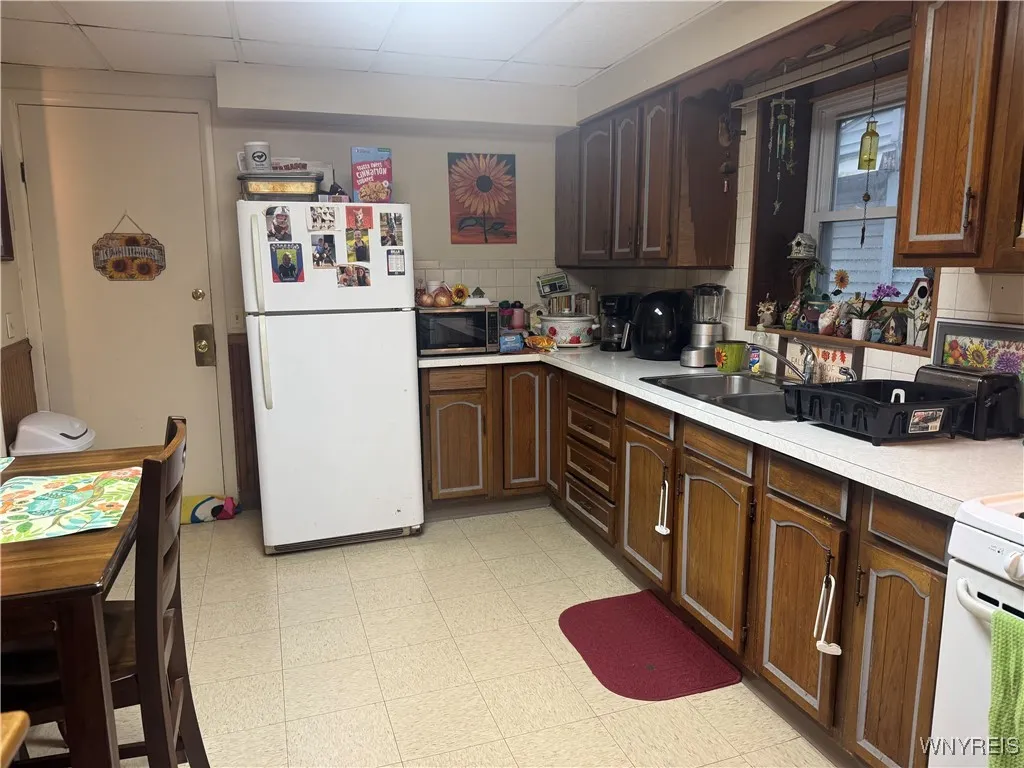 Lower Kitchen