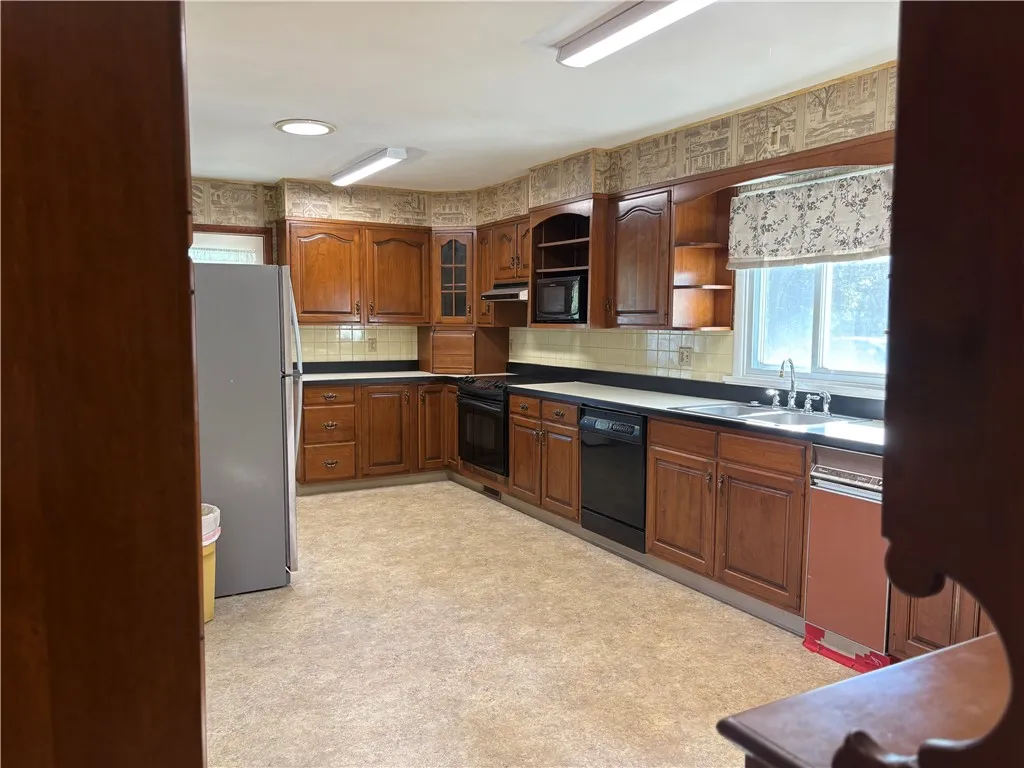 2638 Serven Road, Waterloo, New York 13165, Waterloo, New York 13165, 2 Bedrooms Bedrooms, 5 Rooms Rooms,1 BathroomBathrooms,Residential,For Sale,2638 Serven Road, Waterloo, New York 13165,0,R1643374
