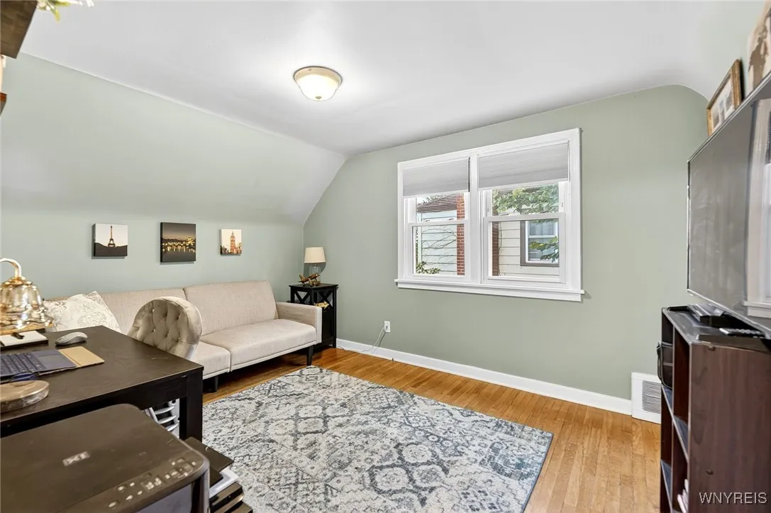 109 Avalon Dr, Amherst, New York 14226, Amherst, New York 14226, 3 Bedrooms Bedrooms, 6 Rooms Rooms,1 BathroomBathrooms,Residential,For Sale,109 Avalon Dr, Amherst, New York 14226,0,B1643424