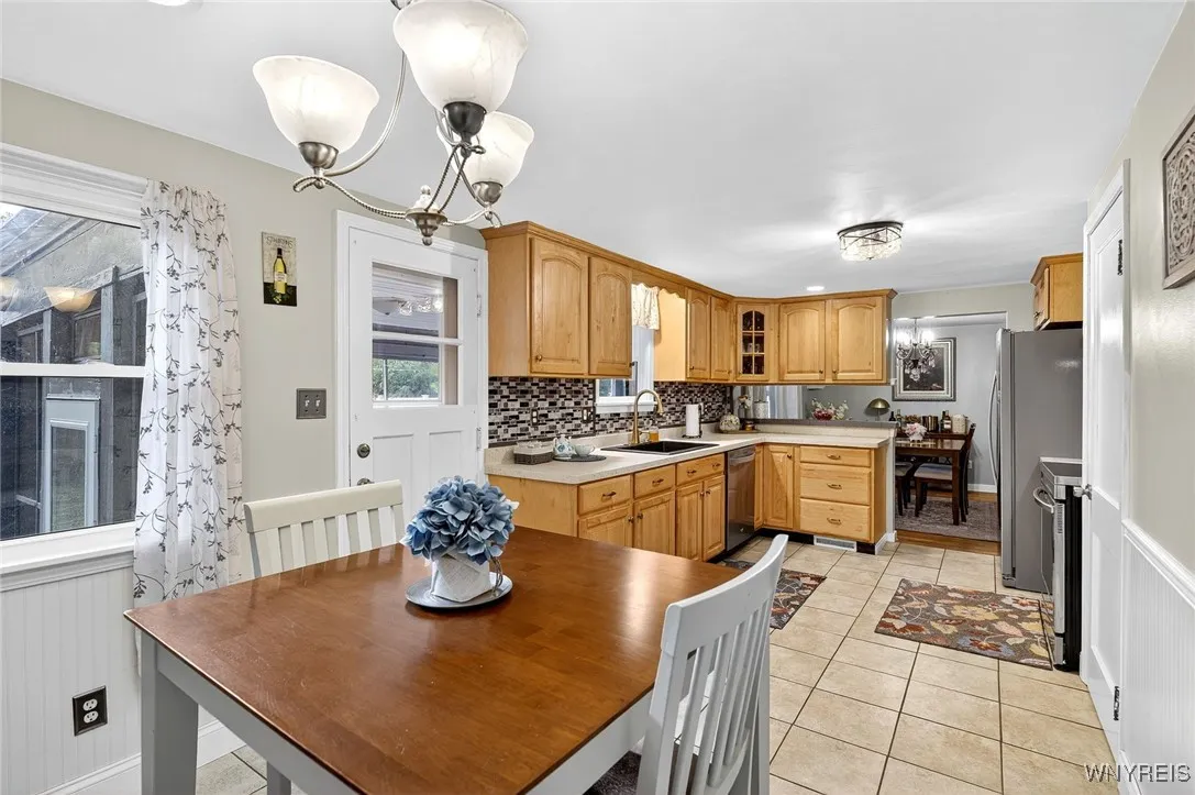Room for kitchen table.....opens to dining room.