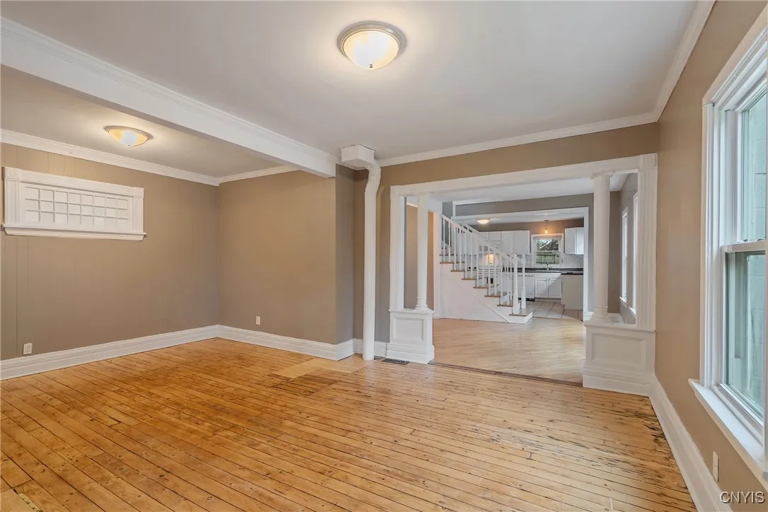 209 Boyden Street, Syracuse, New York 13203, Syracuse, New York 13203, 3 Bedrooms Bedrooms, 9 Rooms Rooms,1 BathroomBathrooms,Residential,For Sale,209 Boyden Street, Syracuse, New York 13203,0,S1643489