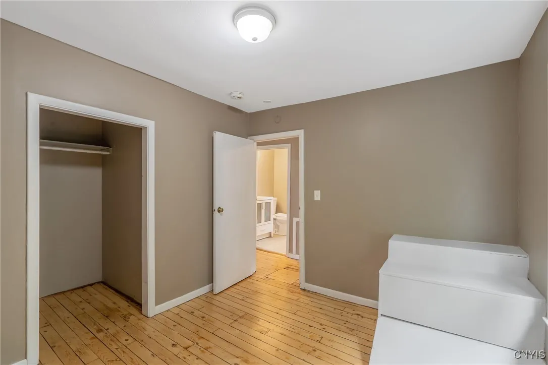 209 Boyden Street, Syracuse, New York 13203, Syracuse, New York 13203, 3 Bedrooms Bedrooms, 9 Rooms Rooms,1 BathroomBathrooms,Residential,For Sale,209 Boyden Street, Syracuse, New York 13203,0,S1643489